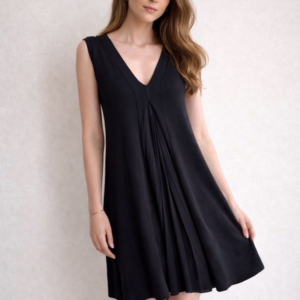 MaxMara SportMax Cashmere Silk Black Sleeveless Pleated Mini Dress M